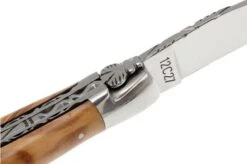 Laguiole En Aubrac 12cm Double Plates, Olive Burl Hand-filed, L0712LLI-FSJ1 -Knife Sale Shop AUL0712LLI FSJ1 04 laguiole en aubrac aul0712lli fsj1 04