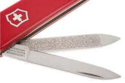 Victorinox - Classic -Knife Sale Shop VT0 6203 03 victorinox vto06203 classic rood d3