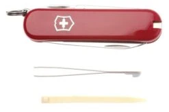 Victorinox - Classic -Knife Sale Shop VT0 6203 05 victorinox vto06203 classic rood d5