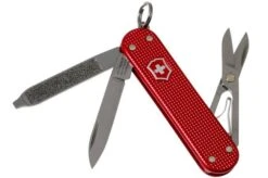 Victorinox Classic SD Alox Colours, Sweet Berry 0.6221.201G Swiss Pocket Knife