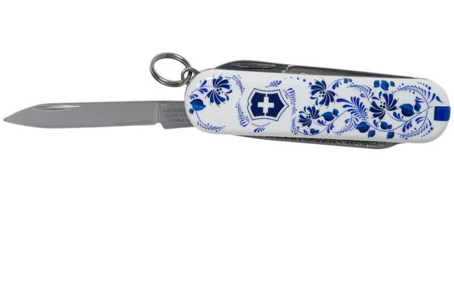 Victorinox Classic SD Porcelain Elegance Limited Edition 2021 0.6223.L2110 Swiss Pocket Knife 3 Victorinox Classic SD Porcelain Elegance Limited Edition 2021 0.6223.L2110 Swiss Pocket Knife - Image 3