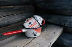 Knivesandtools Enamel Set E-SET-01, Mugs 8 Cm, 10 Cm & Saucepan 14 Cm, Enamel Crockery 12 Knivesandtools Enamel Set E-SET-01, Mugs 8 Cm, 10 Cm & Saucepan 14 Cm, Enamel Crockery -Knife Sale Shop knivesandtools enamelware 10